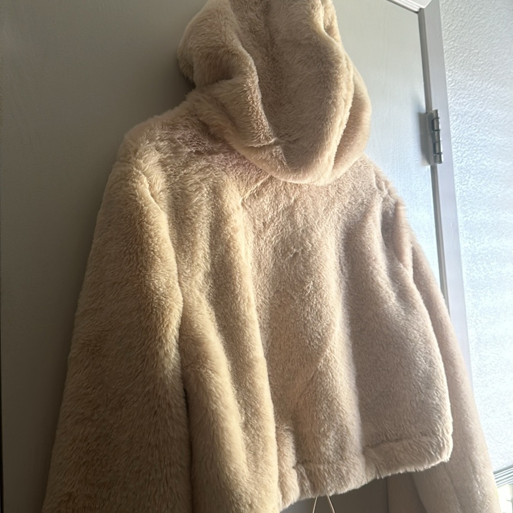 Only Used Once - image 4